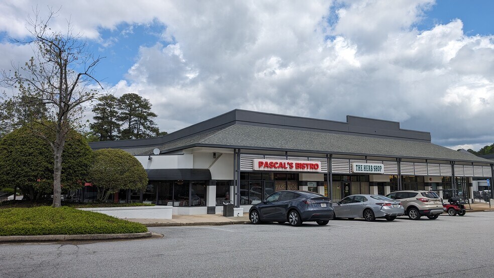 More Photos Of 310-380 Commerce Dr, Peachtree City Unknown For Lease