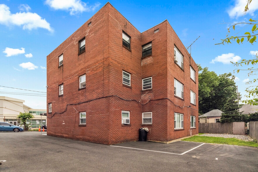 More Photos Of , Bridgeport Multifamily For Sale