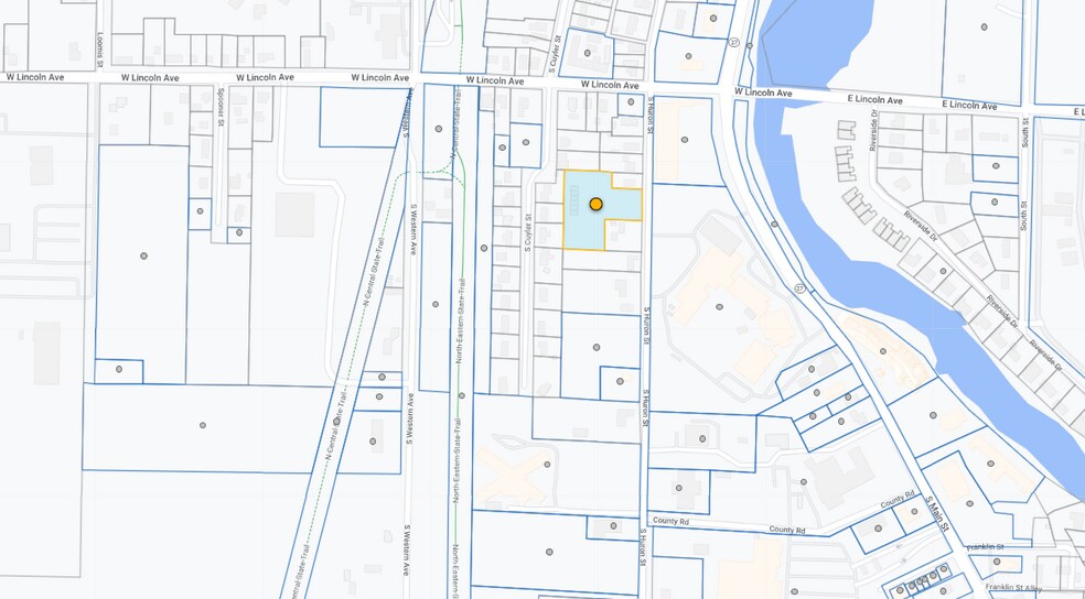 More Photos Of 726 S Huron St, Cheboygan Apartments For Sale