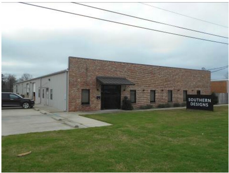 More Photos Of 4894 W Hwy 84, Vidalia Warehouse For Sale