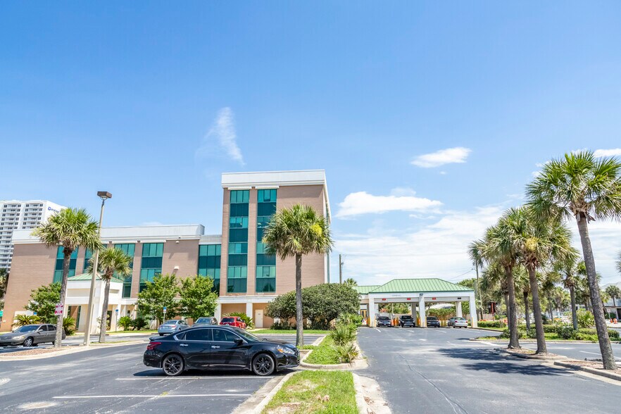 More Photos Of 501 N Grandview Ave, Daytona Beach Medical For Sale
