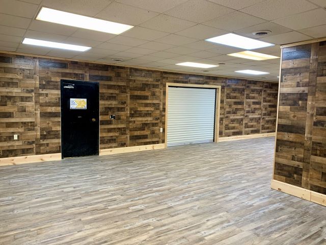 More Photos Of 7062 US Highway 31, Grawn Refrigeration Cold Storage For Lease