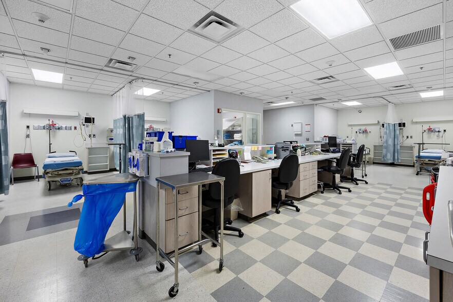 More Photos Of 3610 N University Dr, Nacogdoches Healthcare For Sale