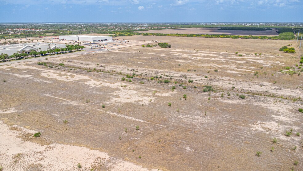 More Photos Of International Pkwy, McAllen Land For Sale