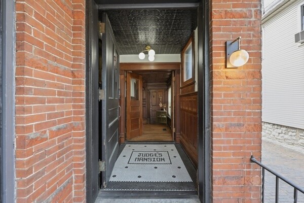 More Photos Of 83-87 Wilson Ave, Columbus Apartments For Sale