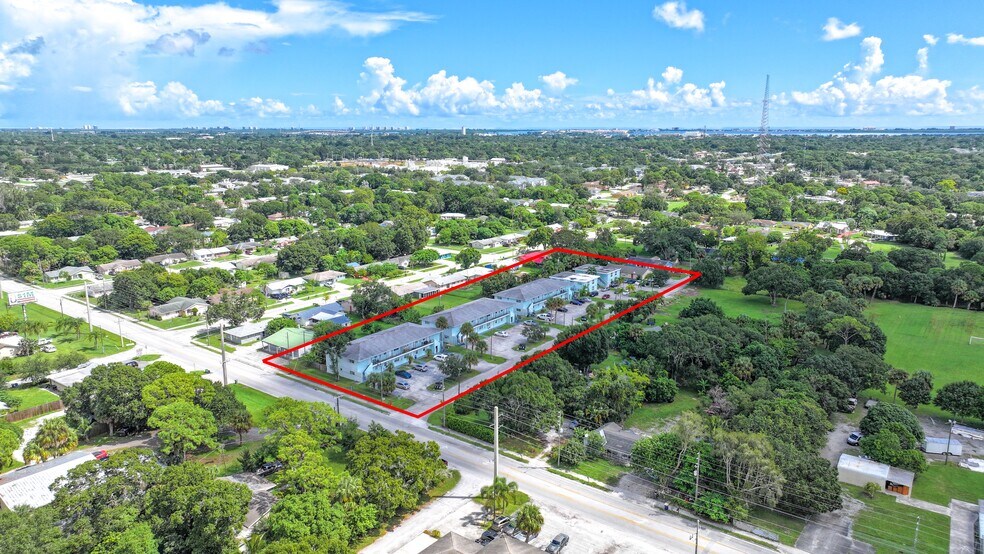 More Photos Of 3202-3210 Louisiana Ave, Fort Pierce Apartments For Sale