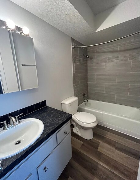 More Photos Of 816-820 Lyon St, Des Moines Apartments For Sale