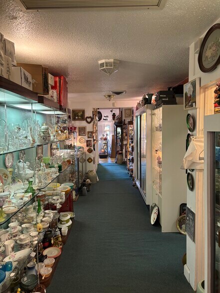 More Photos Of 3307 Manatee Ave, Bradenton Freestanding For Sale