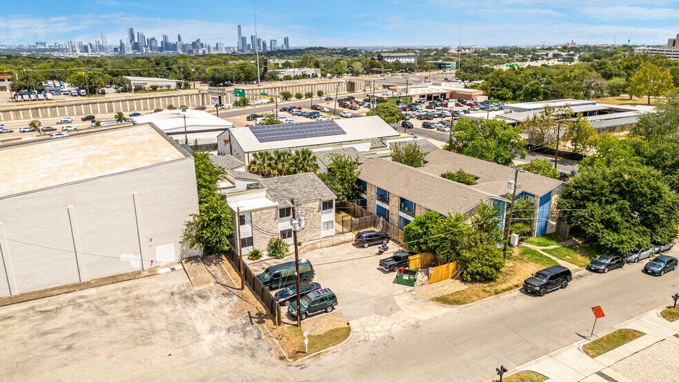 More Photos Of 4314 Gillis St, Austin Apartments For Sale