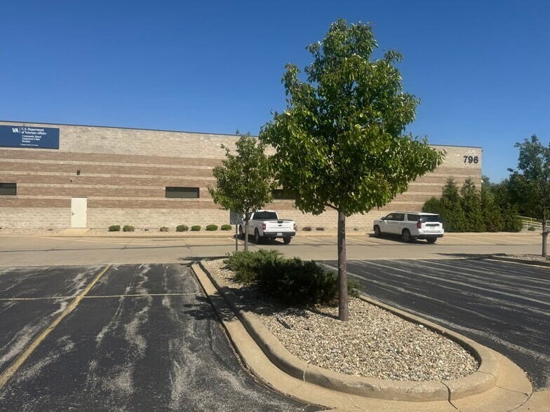 More Photos Of 796 N Sunnyside Rd, Decatur Office For Lease