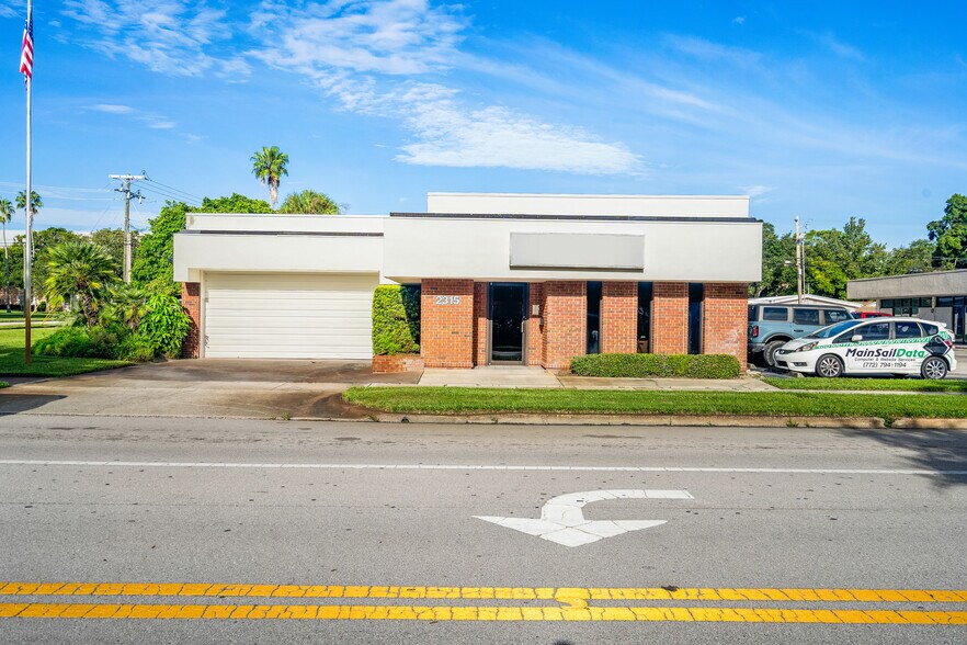 More Photos Of 2315 14th Ave, Vero Beach Medical For Sale