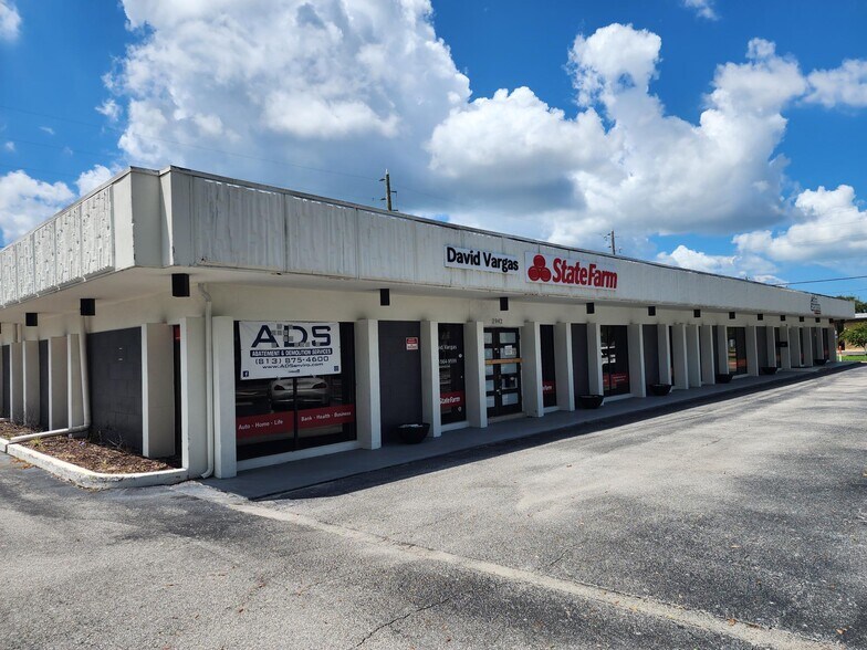 More Photos Of 2942-2958 1st Ave N, Saint Petersburg Office For Lease