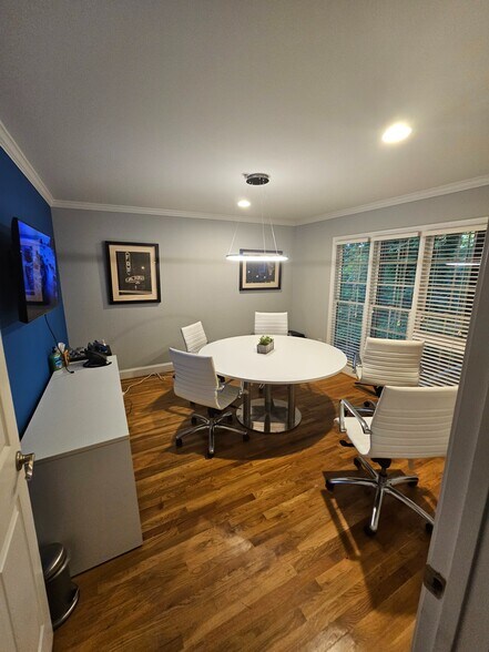 More Photos Of 35 Old Canton St, Alpharetta Office Residential For Sale