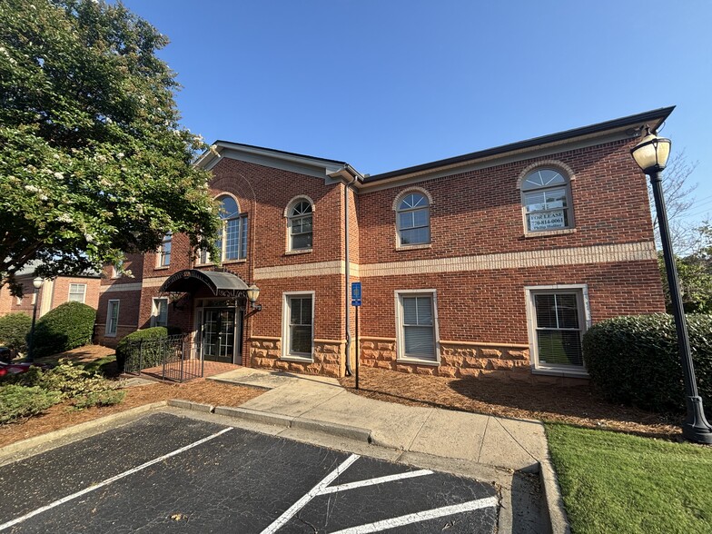 Primary Photo Of 4080 McGinnis Ferry Rd, Alpharetta Office For Sale