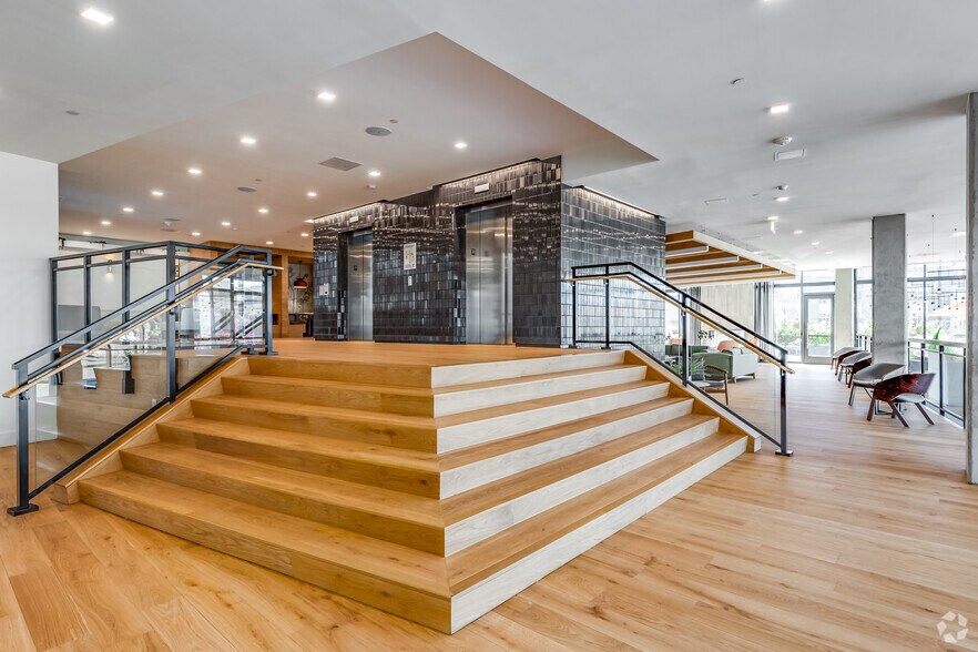 More Photos Of 2311 Dulles Station Blvd, Herndon Apartments For Lease