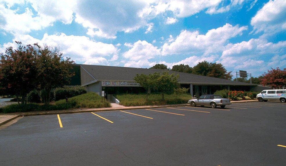 More Photos Of 6920 Jimmy Carter Blvd, Norcross Religious Facility For Lease