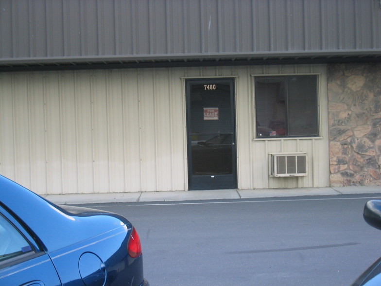 Primary Photo Of 7480 Carmelo Dr, Tracy Warehouse For Lease