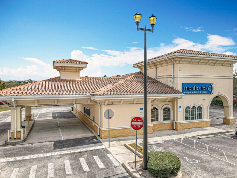 More Photos Of 9105 Town Center Pky, Bradenton Medical For Sale