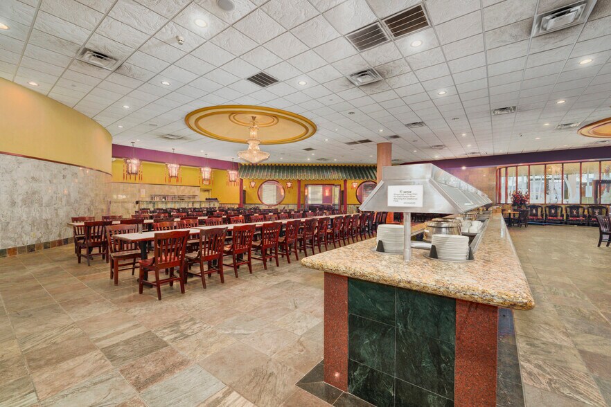 More Photos Of 5421 Fm-1960 Rd E, Humble Restaurant For Sale