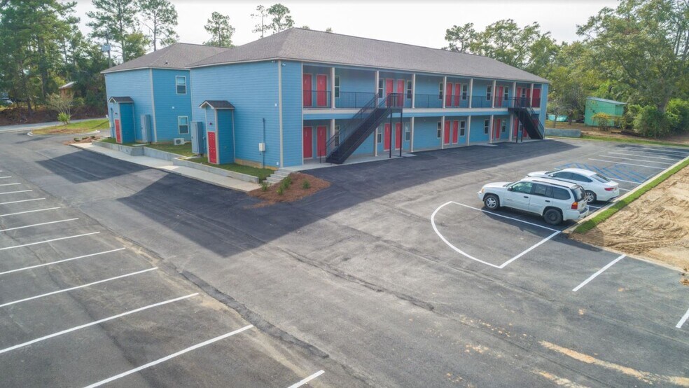 More Photos Of 841 E Central Ave, Moultrie Apartments For Sale