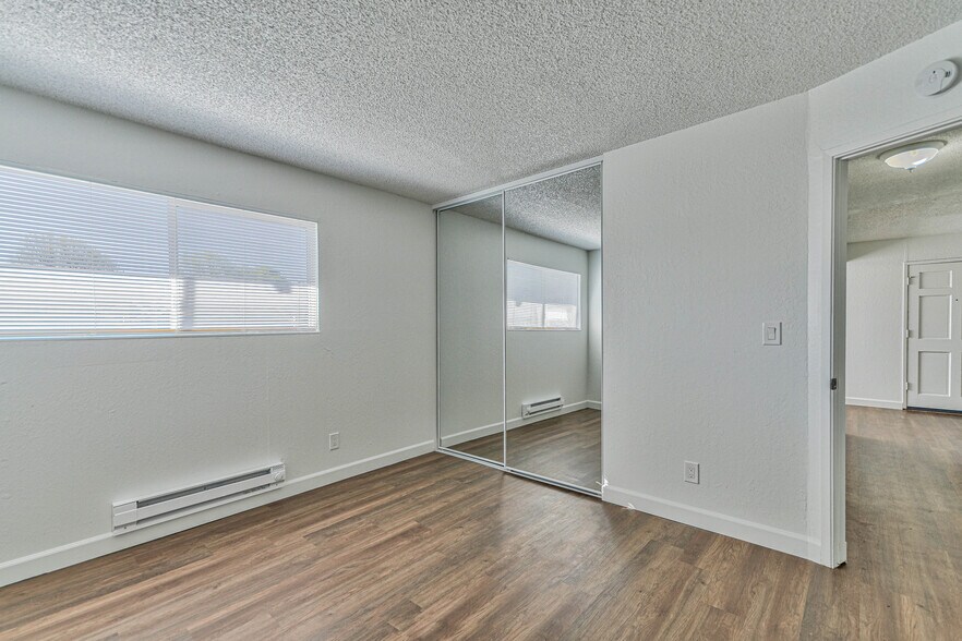 More Photos Of 290 Pennsylvania Dr, Watsonville Apartments For Sale