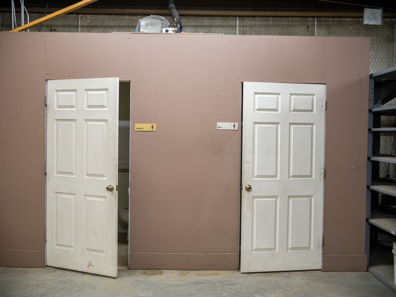 More Photos Of 3773 HWY 374, Green River Warehouse For Sale