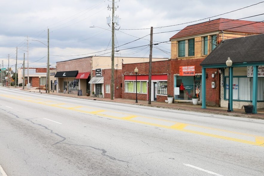 More Photos Of 2801 Veterans Memorial Hwy, Austell Storefront For Lease