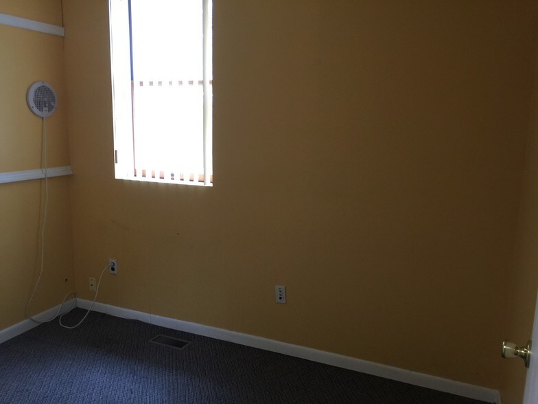 More Photos Of 97 Locust Ave, Cortlandt Manor Medical For Sale