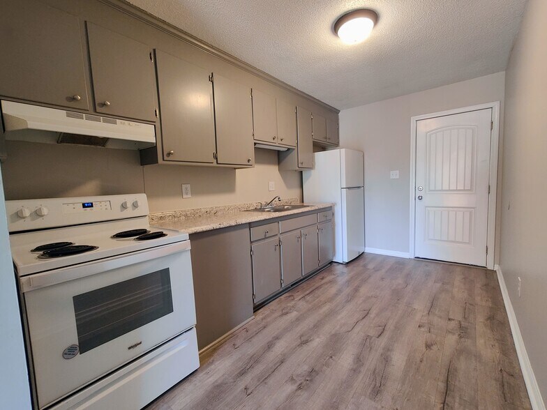 More Photos Of 520 Keen St, Rocky Mount Multifamily For Sale