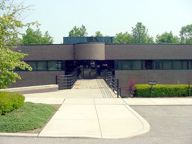 More Photos Of 250 Park West Dr, Pittsburgh Office For Sale