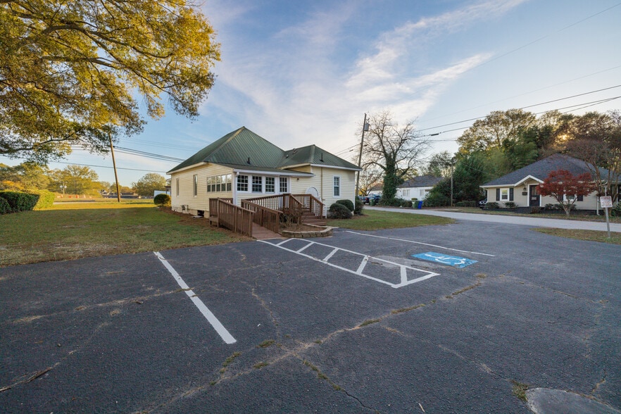 More Photos Of 503 E Spring St, Monroe Office Residential For Sale