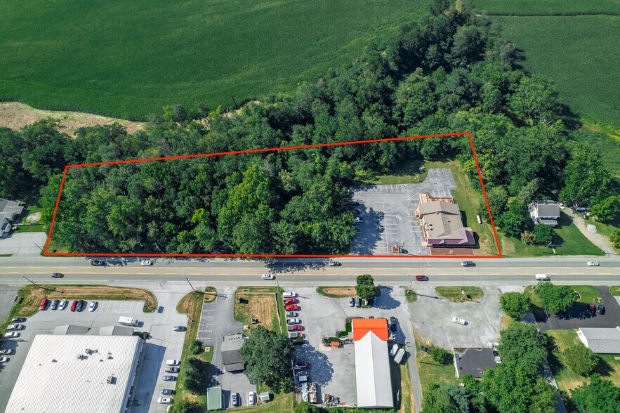 More Photos Of 5626 W Lincoln Hwy, Parkesburg Restaurant For Sale