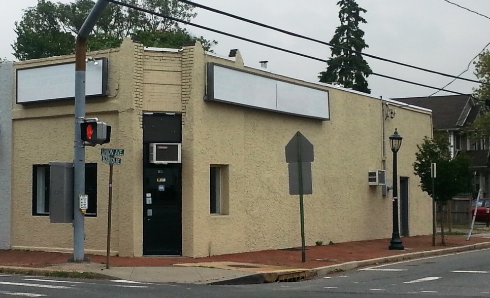 Primary Photo Of 156 Union Ave, Lynbrook Storefront Retail Office For Sale