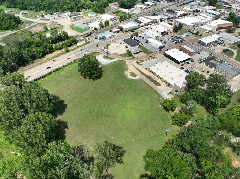 More Photos Of West Main Street, New Albany Land For Sale