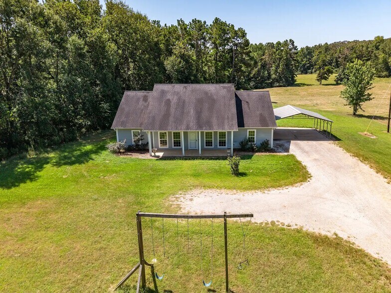 More Photos Of 4599 US Highway 84 W, Timpson Specialty For Sale