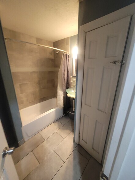 More Photos Of 2636 Ethel Ave, Indianapolis Multifamily For Sale