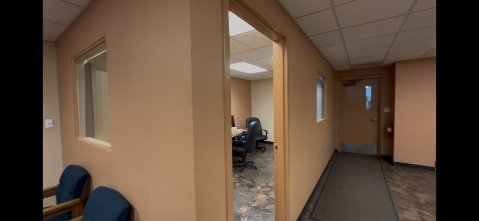 More Photos Of 7156 Sulier Dr, Temperance Manufacturing For Lease