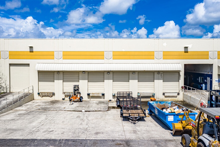 More Photos Of 2025 NW 15th Ave, Pompano Beach Warehouse For Lease