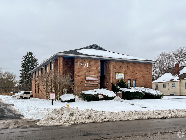 More Photos Of 1391 Oakland Park Ave, Columbus Office For Lease
