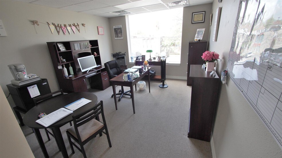 More Photos Of 315 W Alabama St, Houston Loft Creative Space For Sale