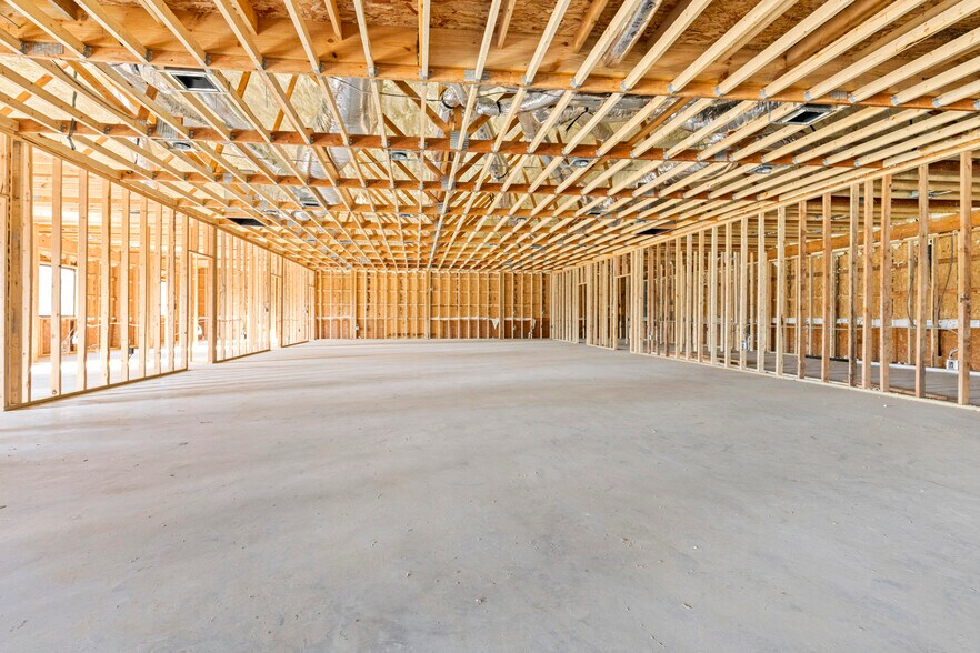 More Photos Of 1411 N 3rd St, Langley Warehouse For Sale