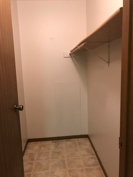 More Photos Of 901-909 N Cleveland Ave, Sioux Falls Multifamily For Sale