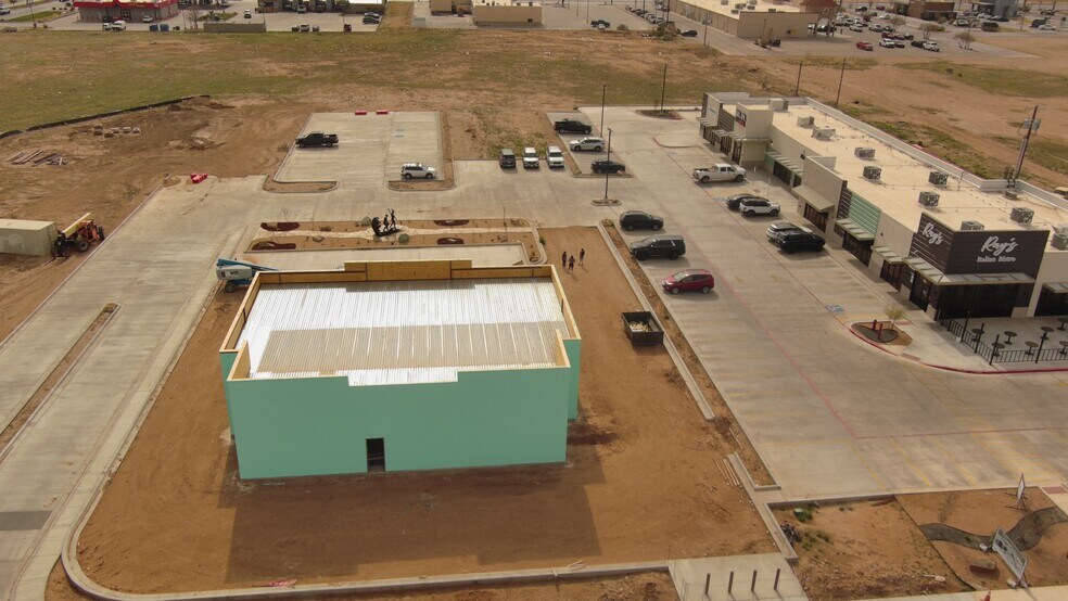 More Photos Of 4021 Medical Park dr, Odessa Storefront For Lease