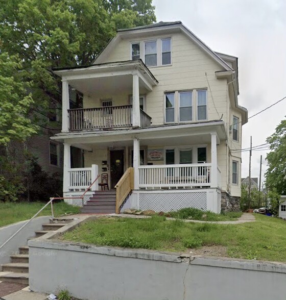 Primary Photo Of 26 Albion St, Waterbury Apartments For Sale