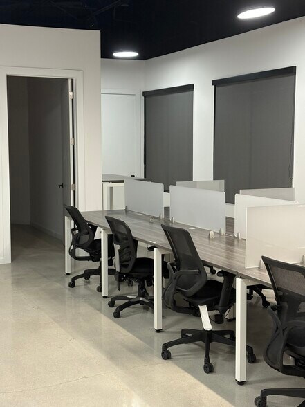 More Photos Of 1545 N Park Dr, Weston Office For Lease