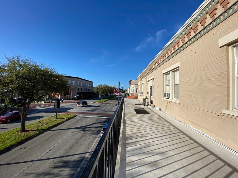 More Photos Of 203 Broadway, Kissimmee Apartments For Lease