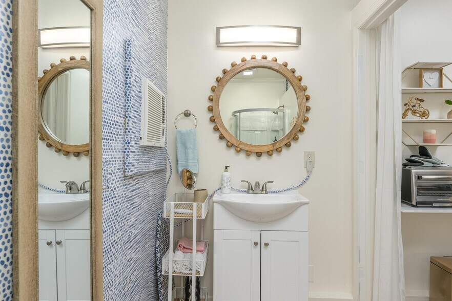 More Photos Of 2120 N Ocoee St, Cleveland Apartments For Sale