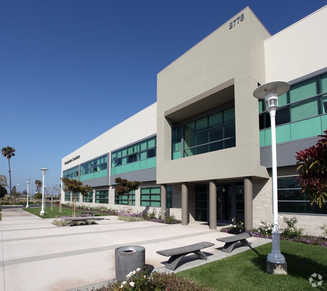 More Photos Of 2775 N Ventura Rd, Oxnard Office For Lease