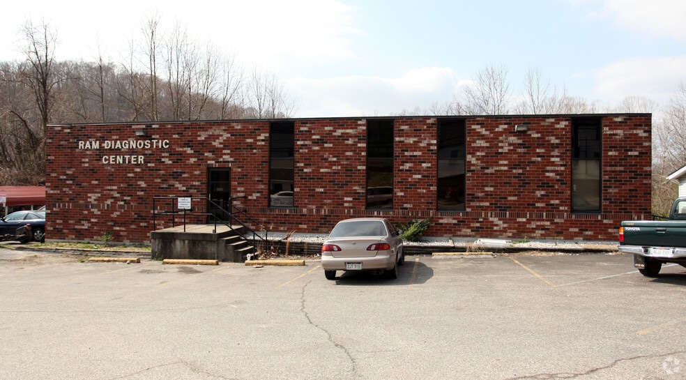Primary Photo Of 173 State St, Madison Medical For Lease