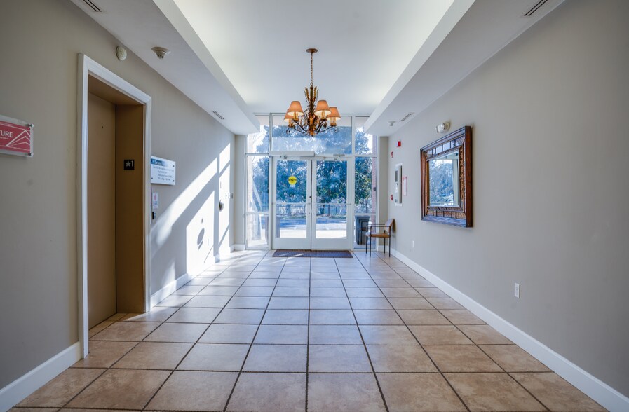 More Photos Of 2600 Centennial Pl, Tallahassee Medical For Lease